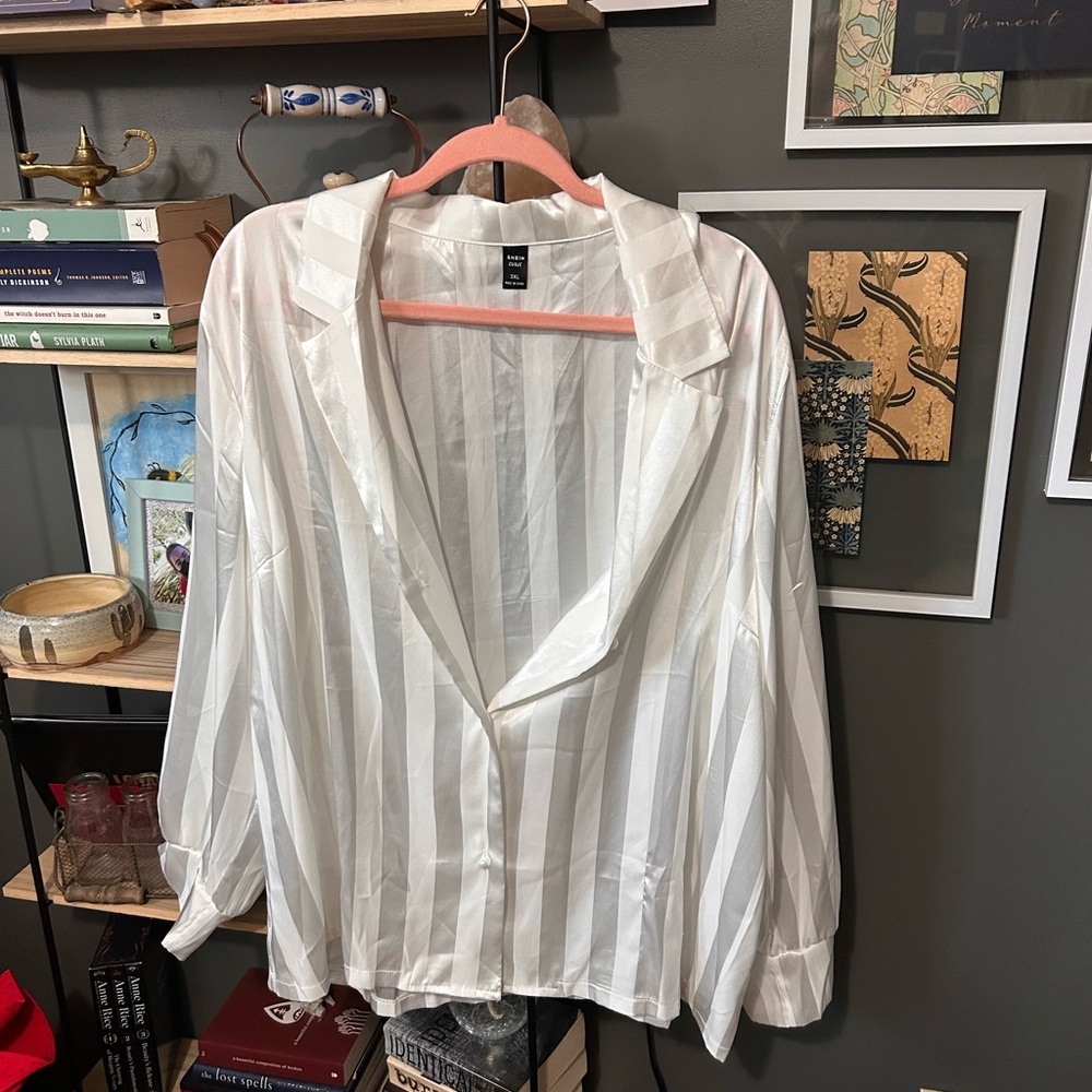 SHEIN Curve White Satin Striped Blouse